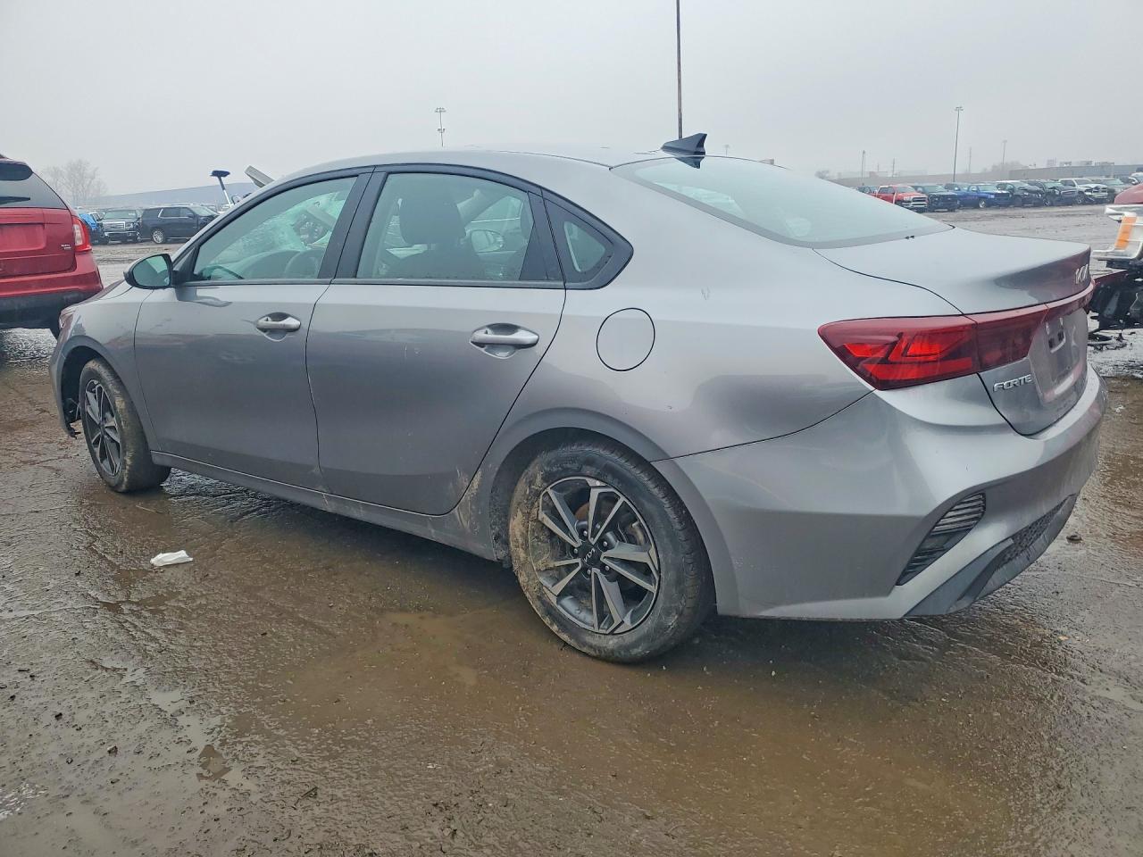 2024 KIA FORTE LXS photo 3