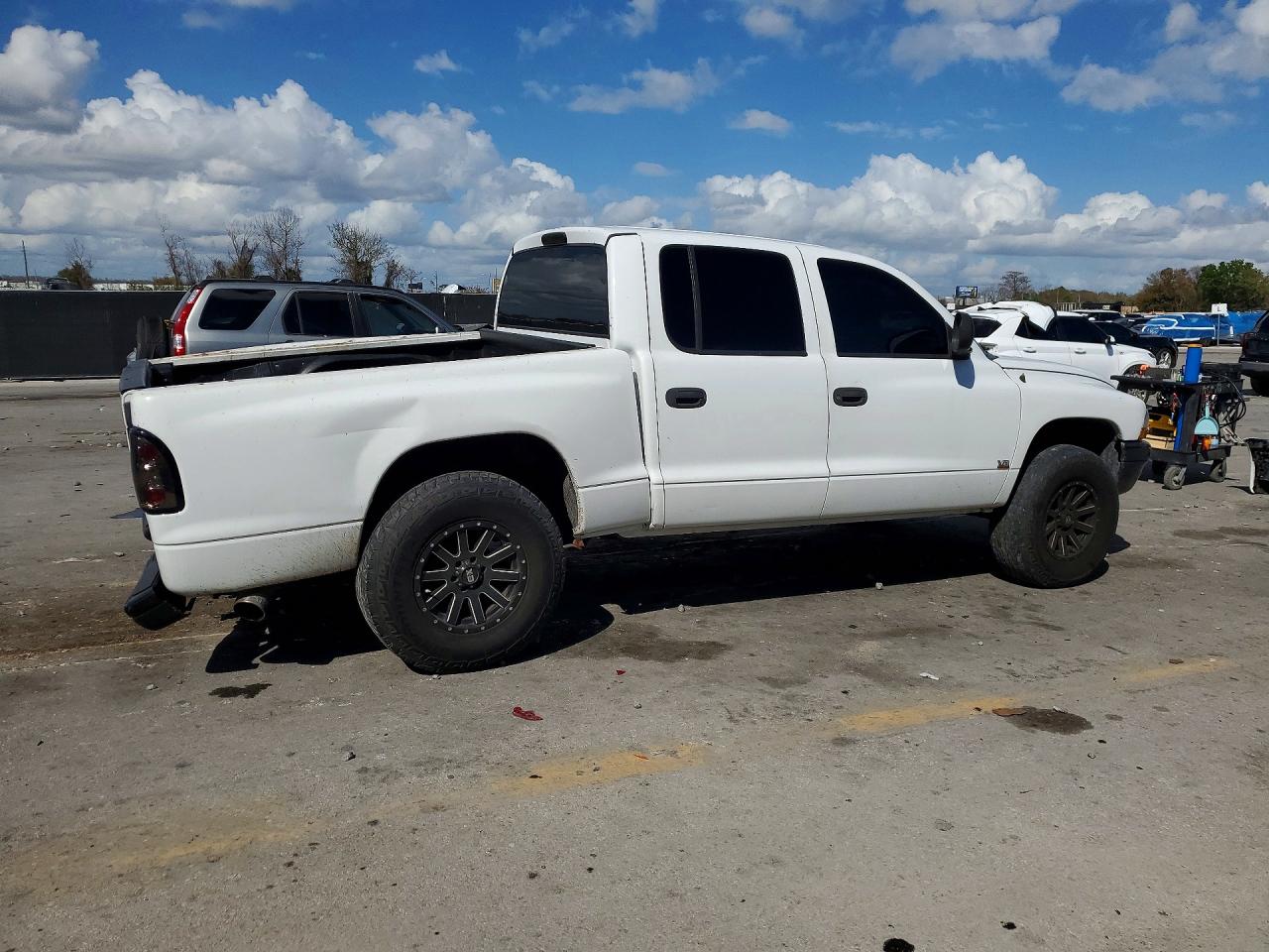 2001 DODGE DAKOTA QUAD photo 3