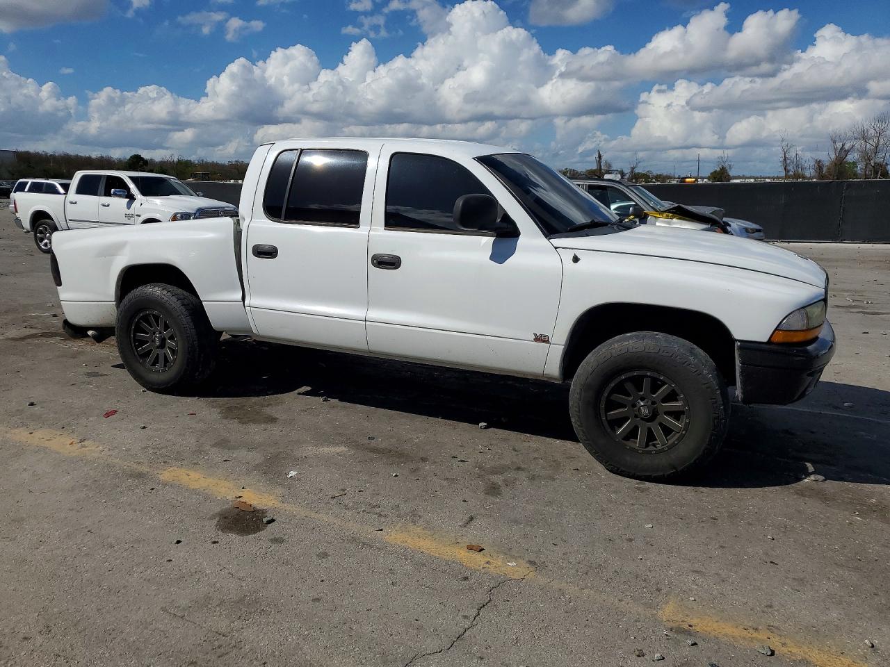 2001 DODGE DAKOTA QUAD photo 4