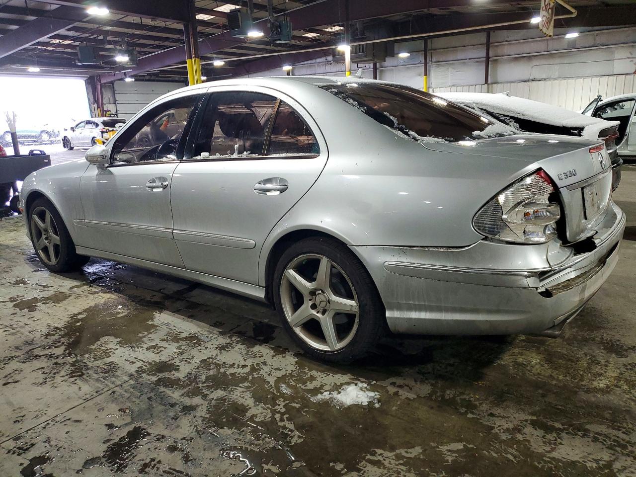 2009 MERCEDES-BENZ E 350 4MATIC photo 4