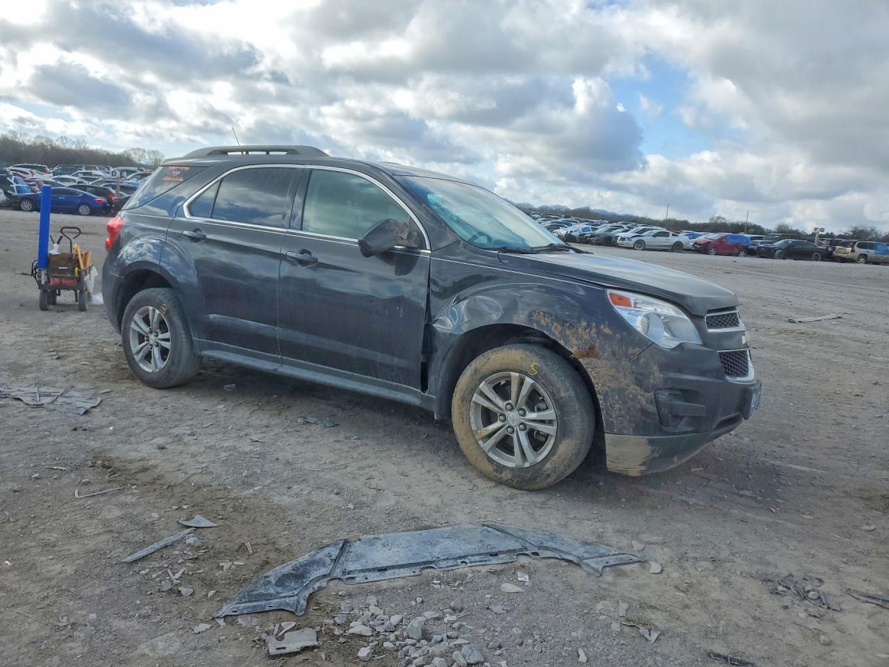 2013 CHEVROLET EQUINOX LT photo 4