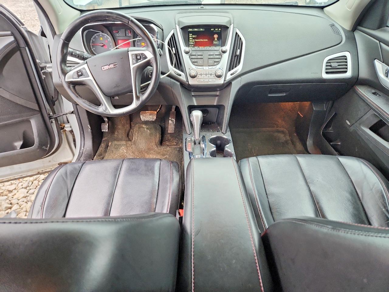 2012 GMC TERRAIN SLT photo 8