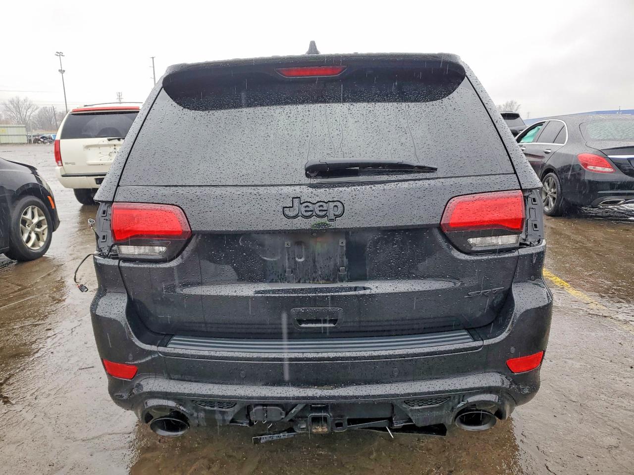 2018 JEEP GRAND CHEROKEE SRT-8 photo 11