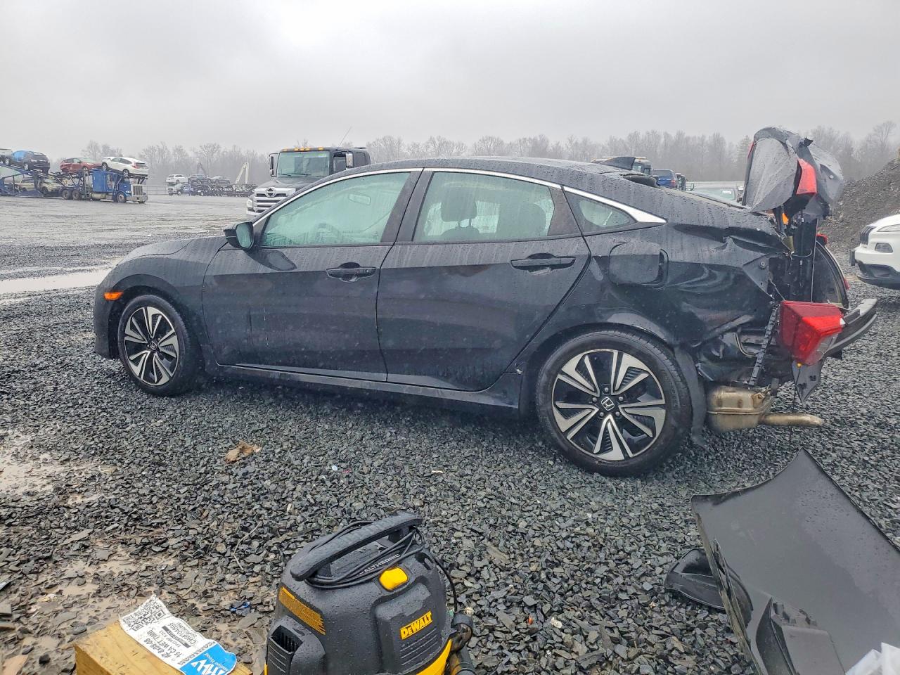 2016 HONDA CIVIC EX photo 2
