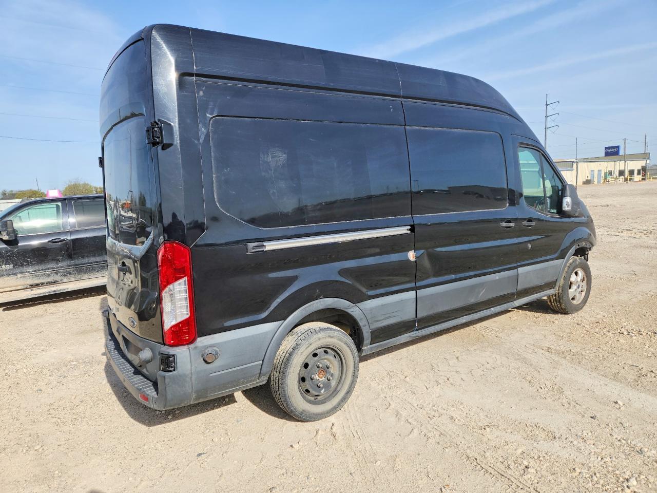 2017 FORD TRANSIT 250 UTILITY / SERVICE VAN photo 3