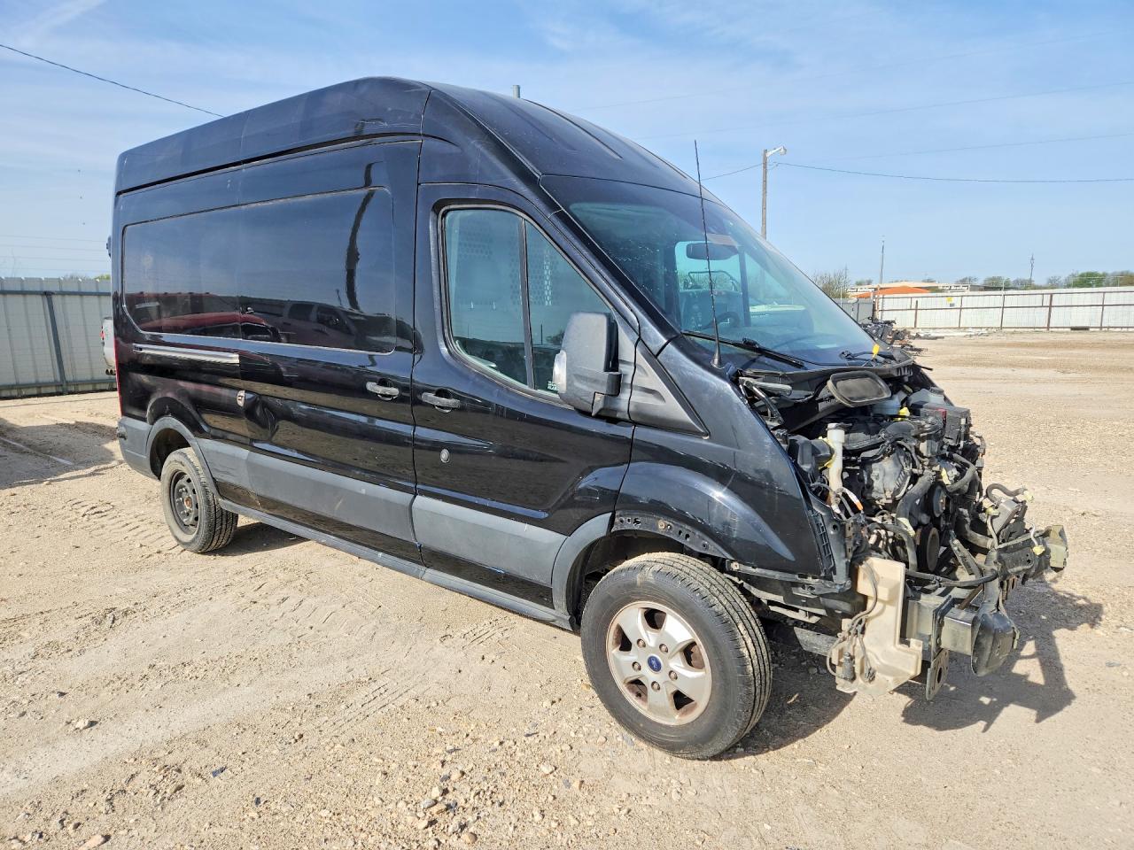 2017 FORD TRANSIT 250 UTILITY / SERVICE VAN photo 4