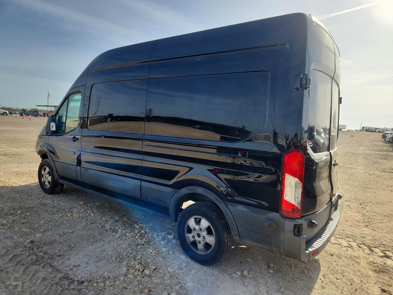 2017 FORD TRANSIT 250 UTILITY / SERVICE VAN photo 2