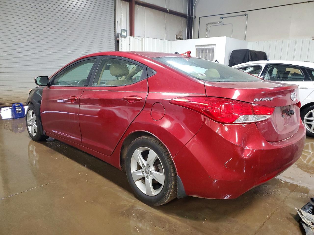 2013 HYUNDAI ELANTRA GLS photo 2