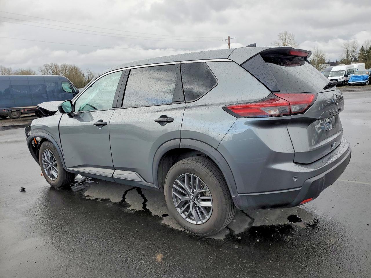 2024 NISSAN ROGUE S photo 3