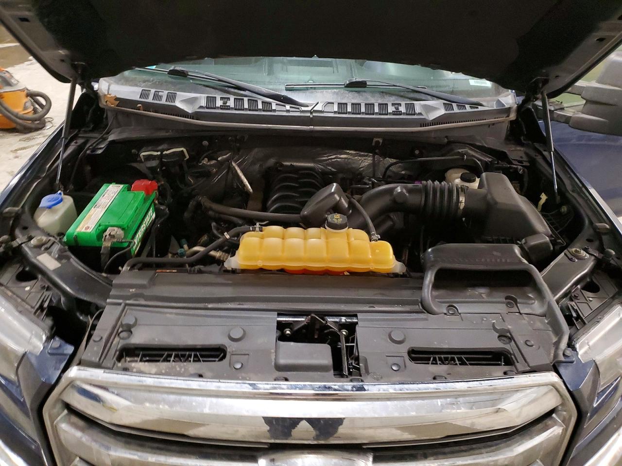 2017 FORD F150 SUPERCREW photo 11