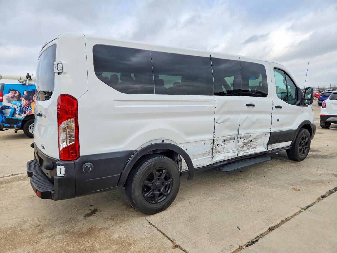 2016 FORD TRANSIT T-350 photo 3