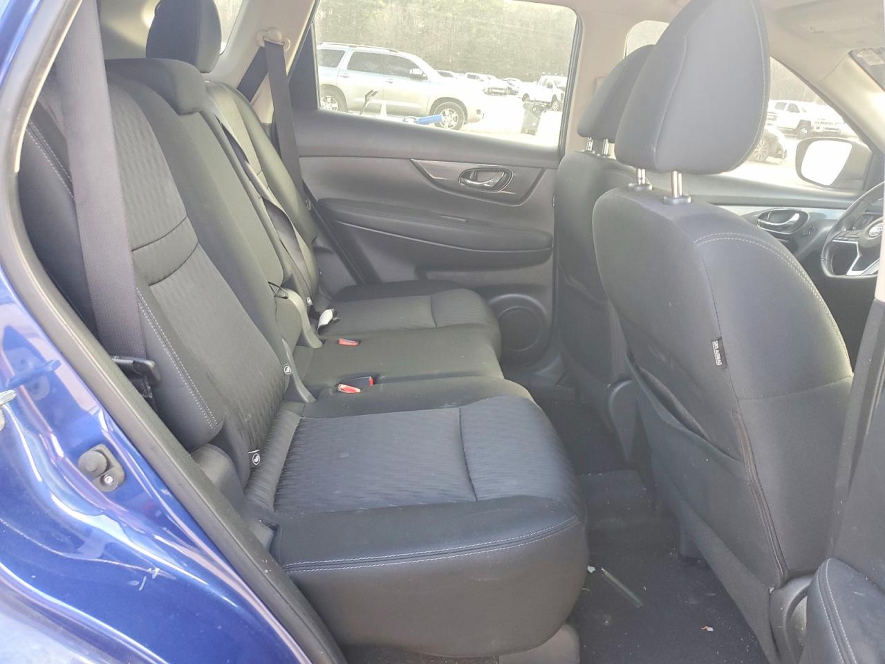 2018 NISSAN ROGUE SV photo 21