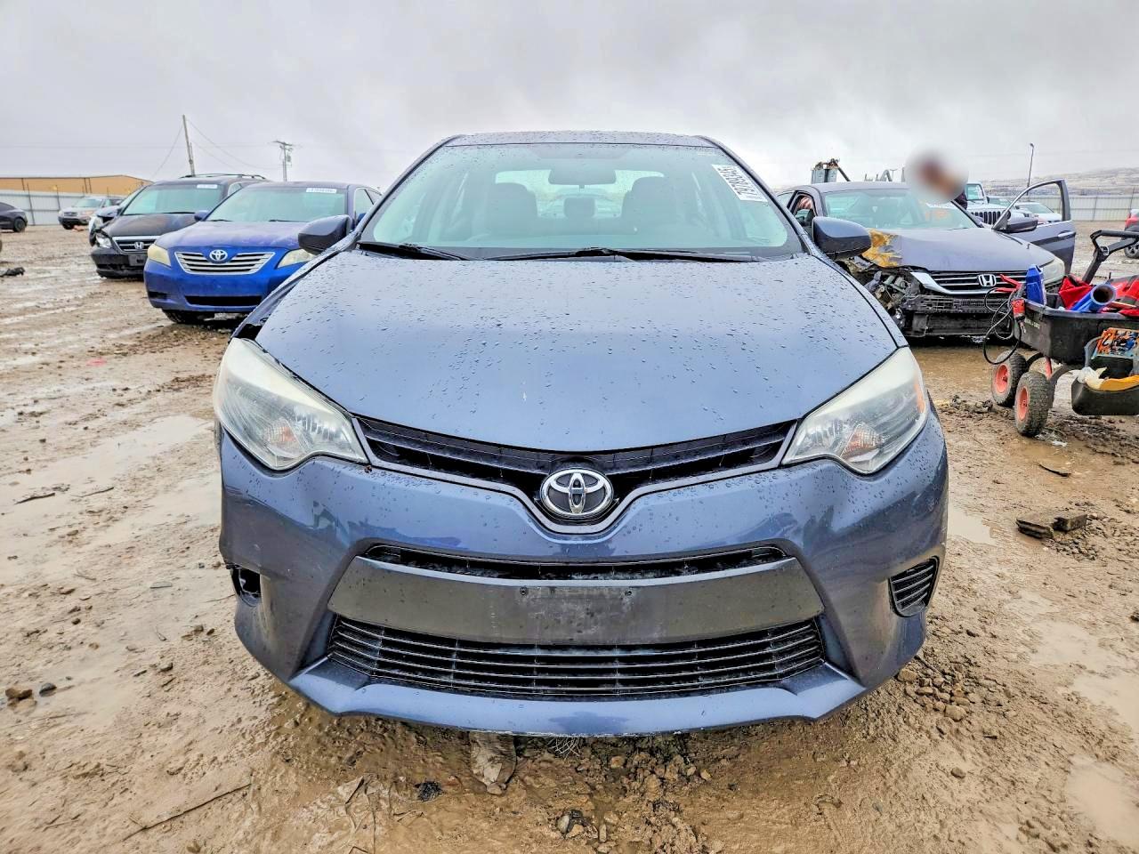 2015 TOYOTA COROLLA LE photo 13