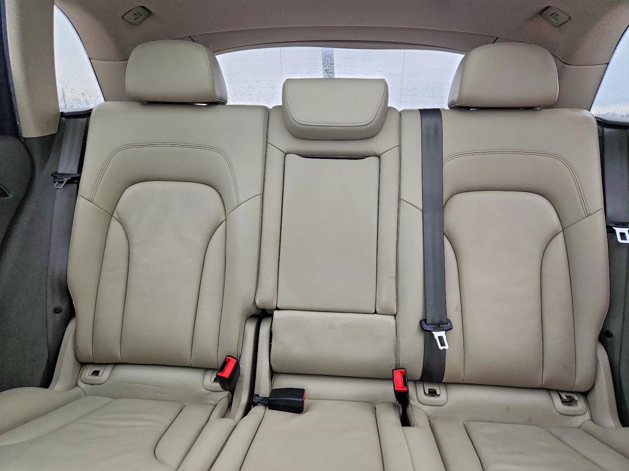 2011 AUDI Q5 PREMIUM PLUS photo 10
