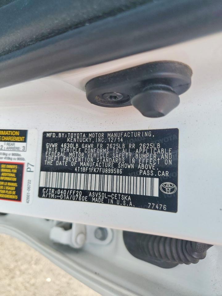 2015 TOYOTA CAMRY SE photo 23