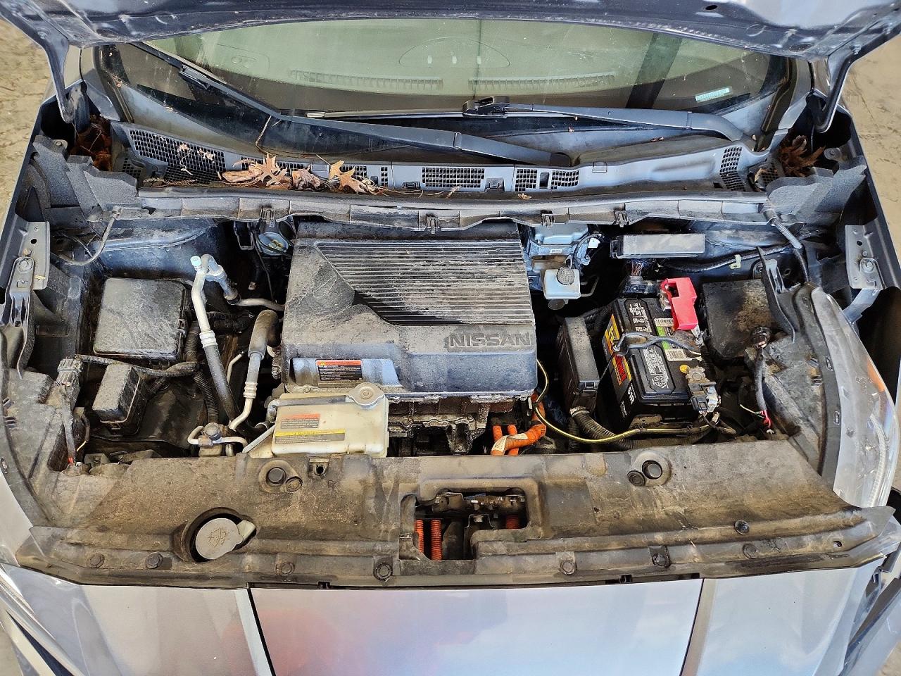 2019 NISSAN LEAF S photo 21
