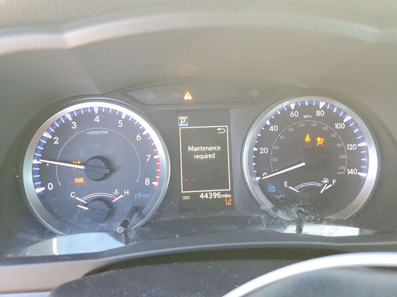 2019 TOYOTA HIGHLANDER LE photo 9