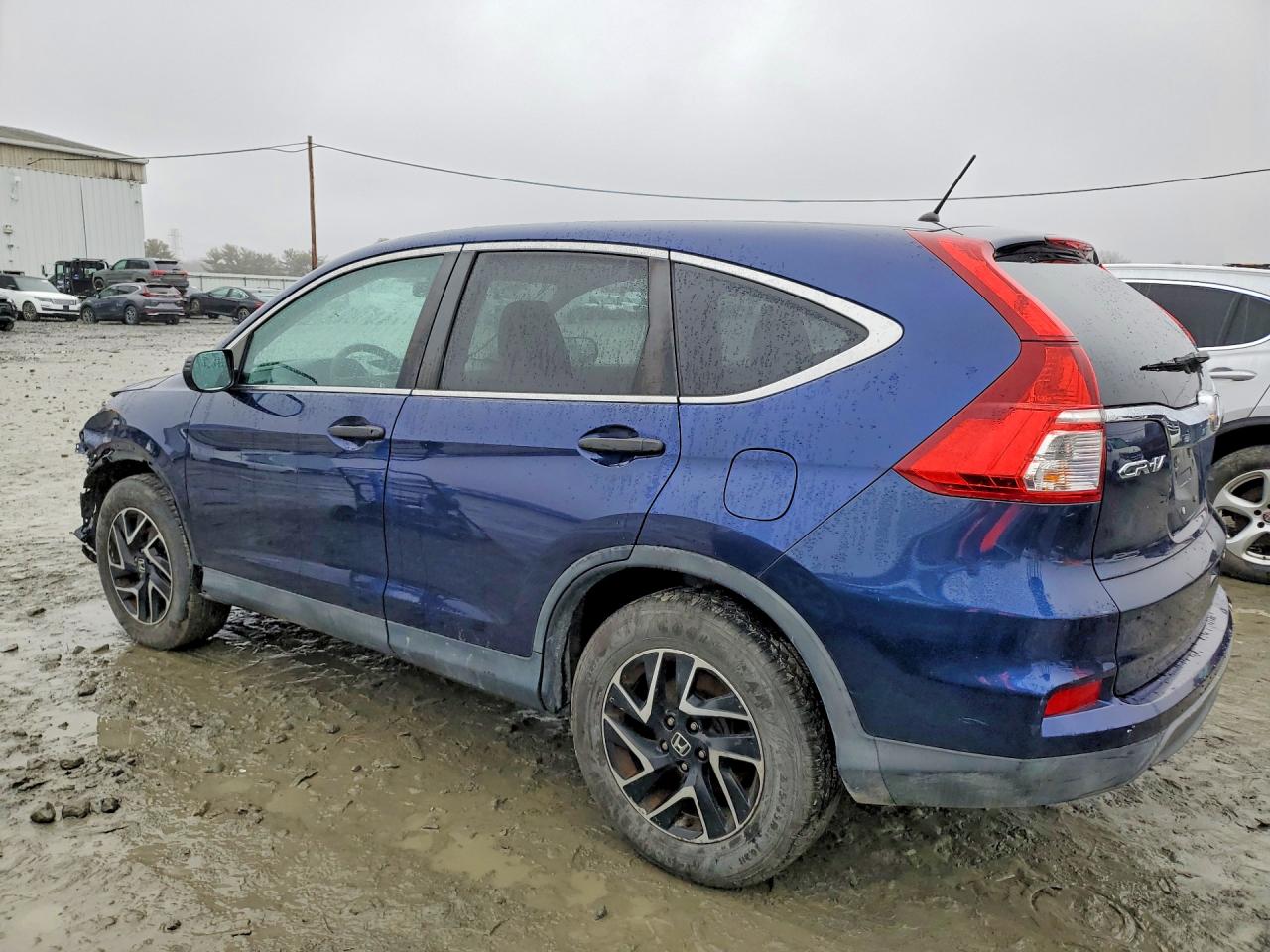 2016 HONDA CR-V SE photo 3