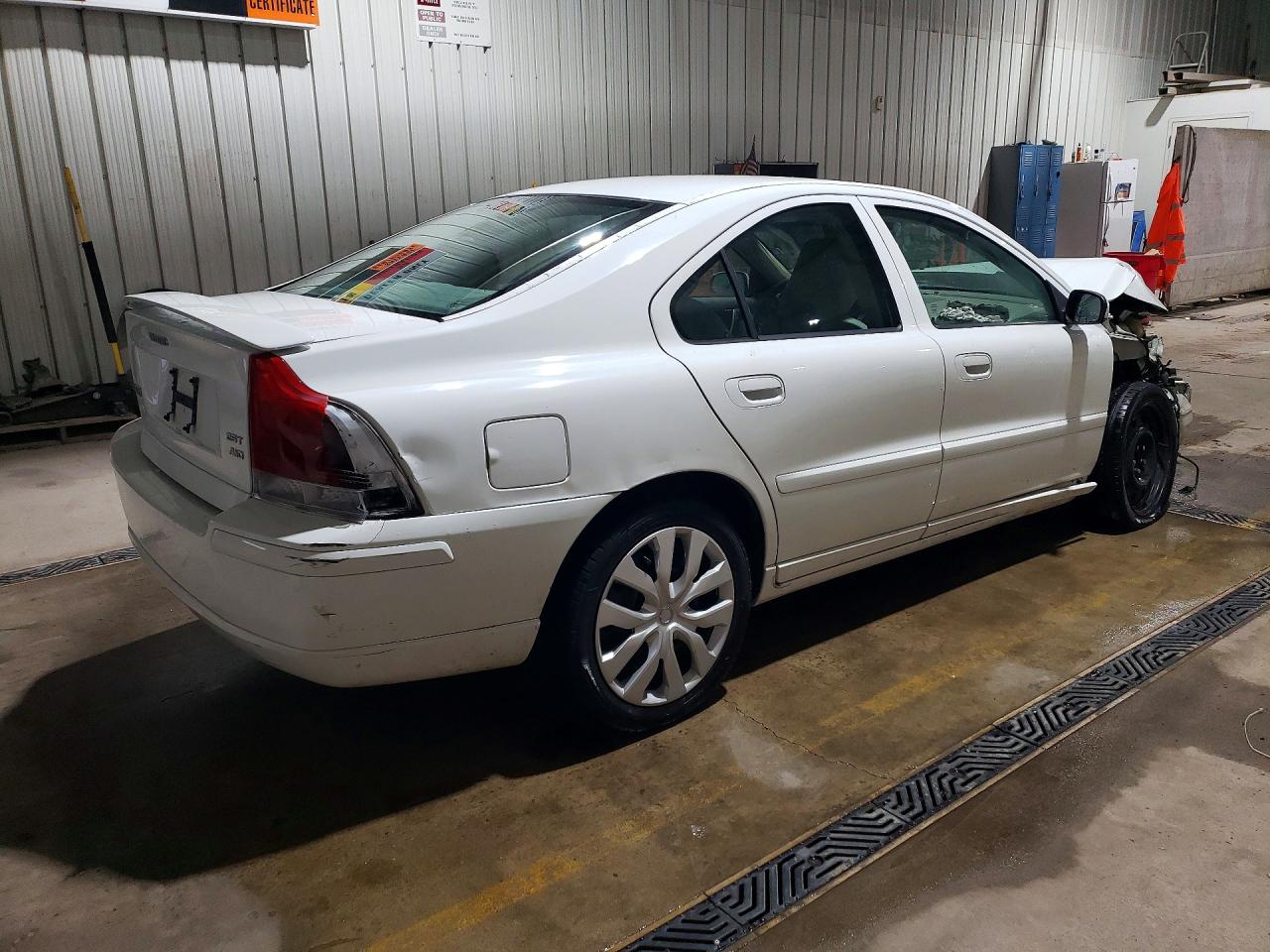 2005 VOLVO S60 2.5T photo 5