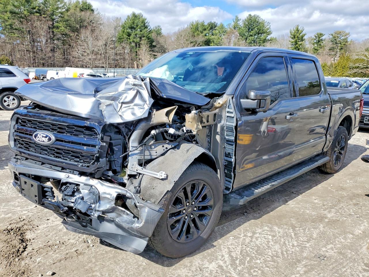 2025 FORD F150