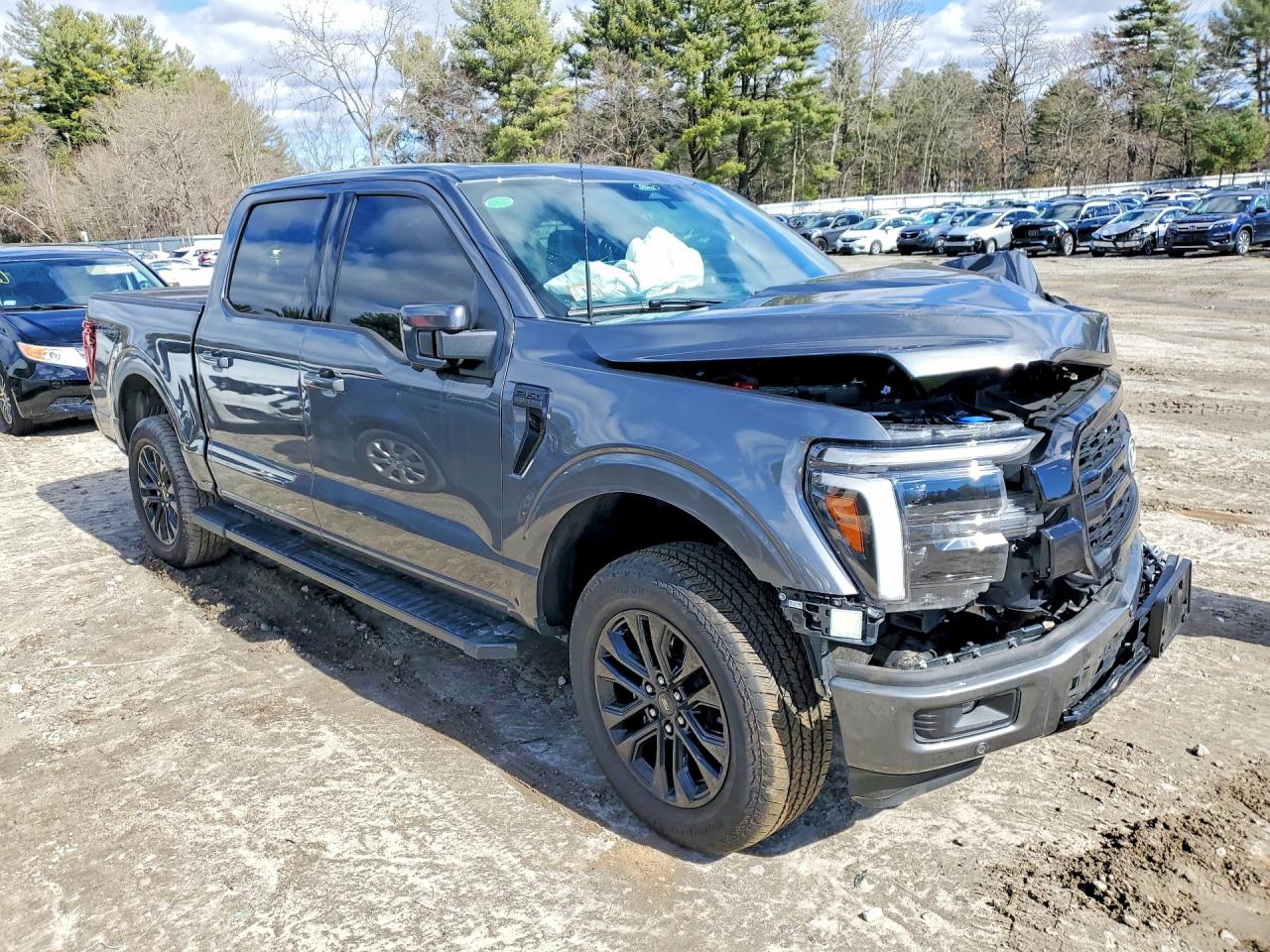 2025 FORD F150 LARIAT photo 7