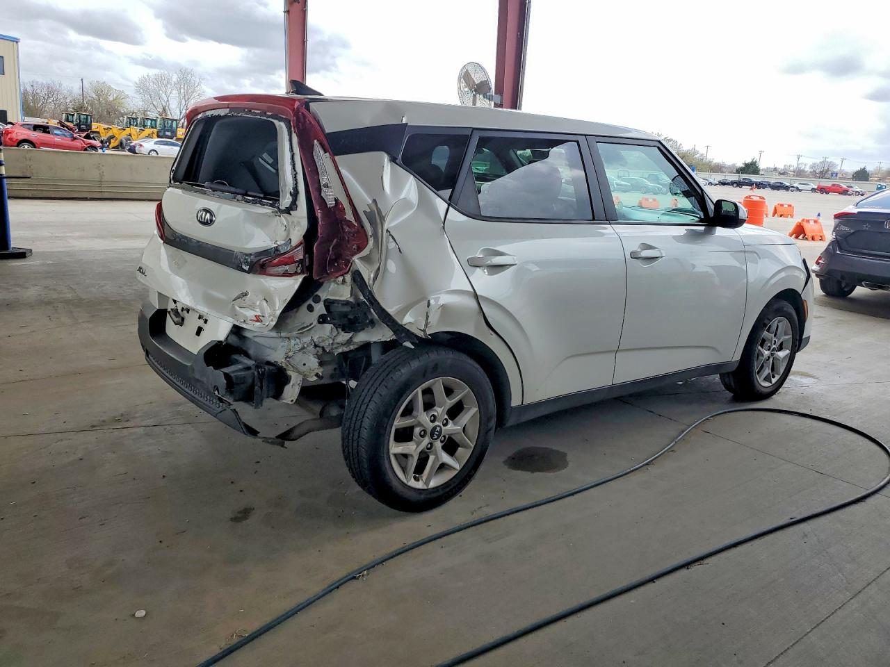 2021 KIA SOUL S photo 3