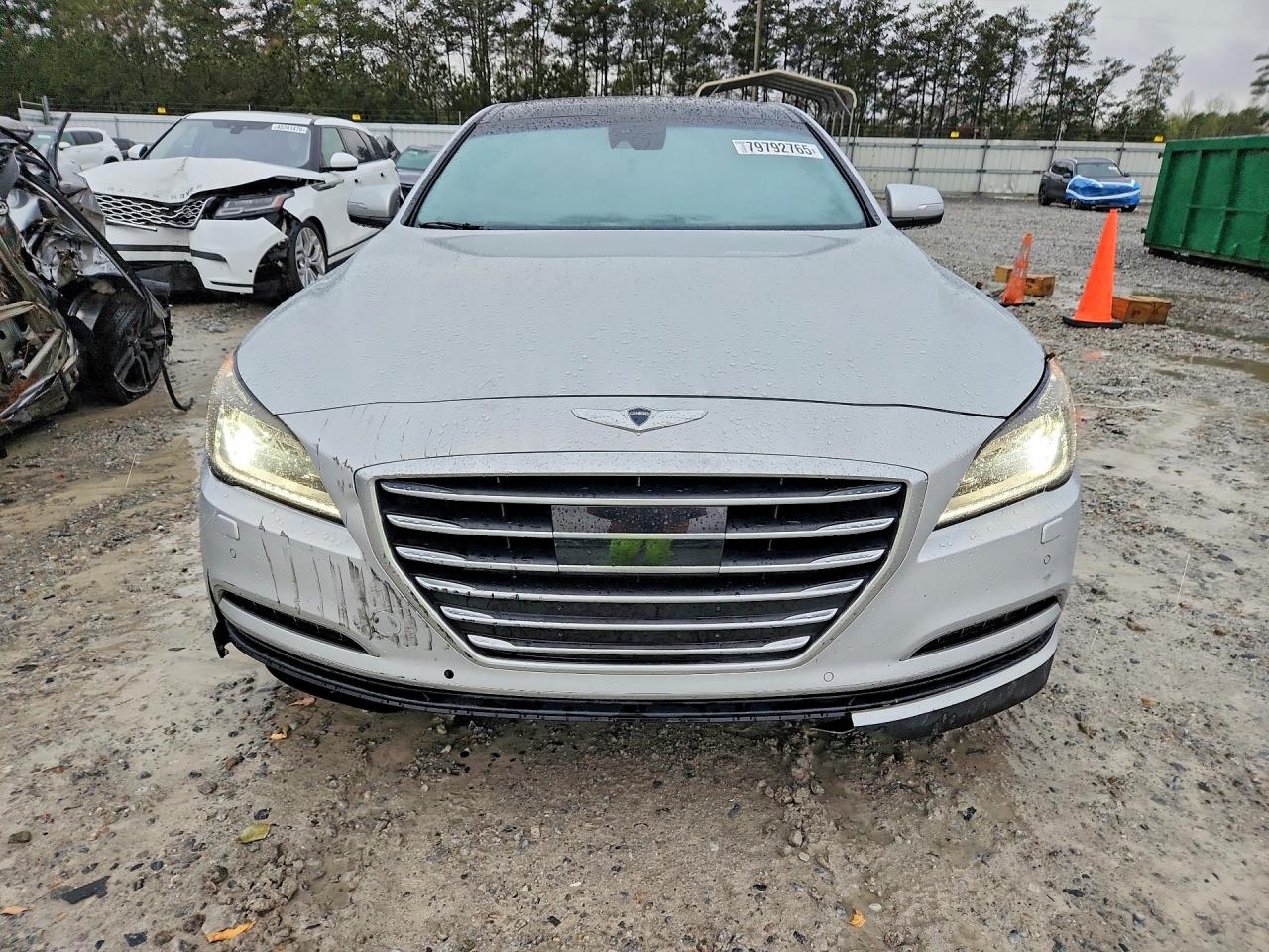 2015 HYUNDAI GENESIS 3.8L photo 5