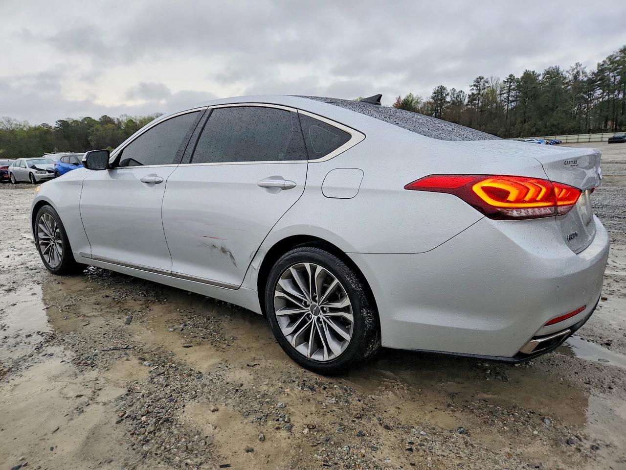 2015 HYUNDAI GENESIS 3.8L photo 2