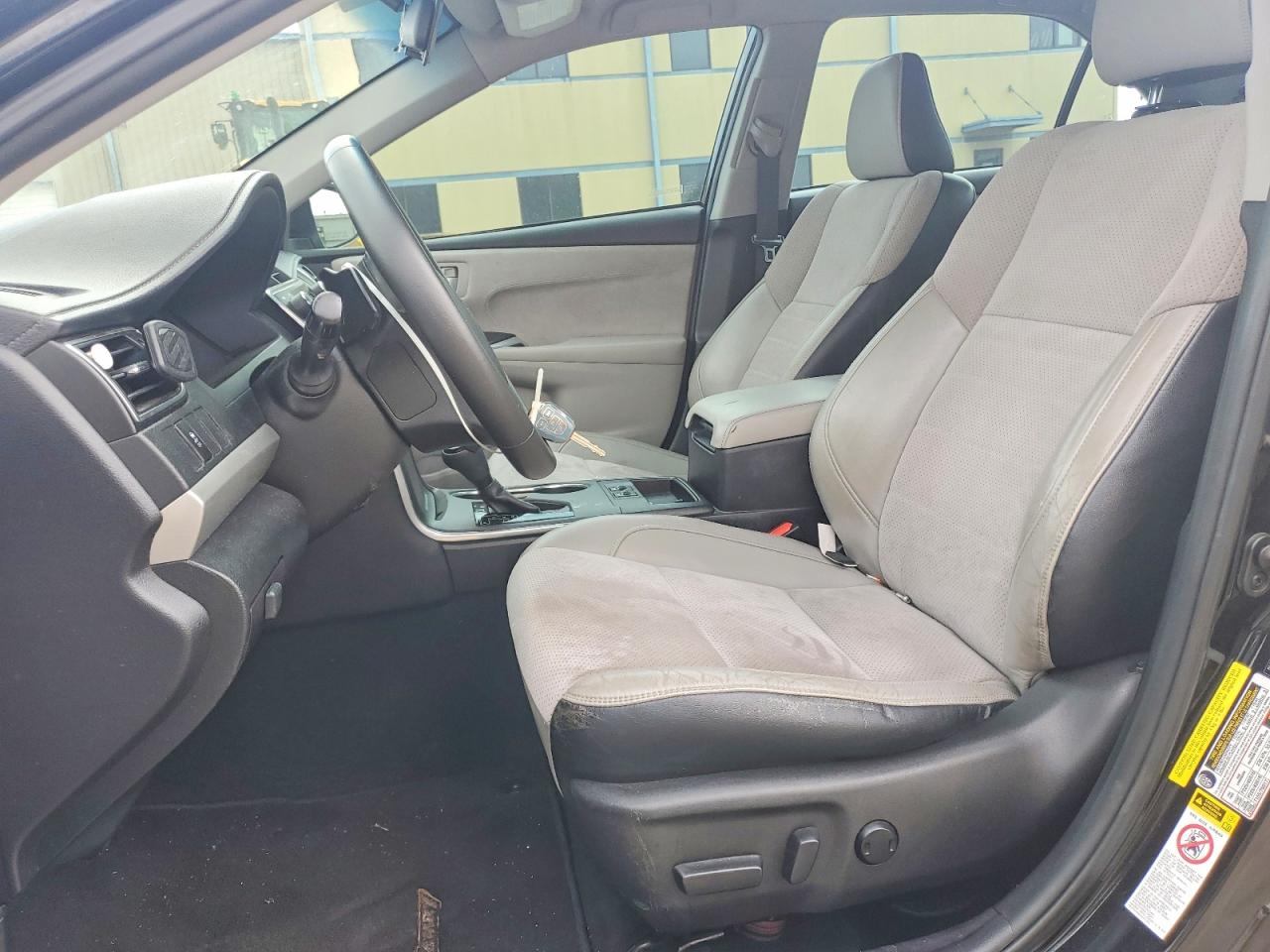 2015 TOYOTA CAMRY XSE photo 19