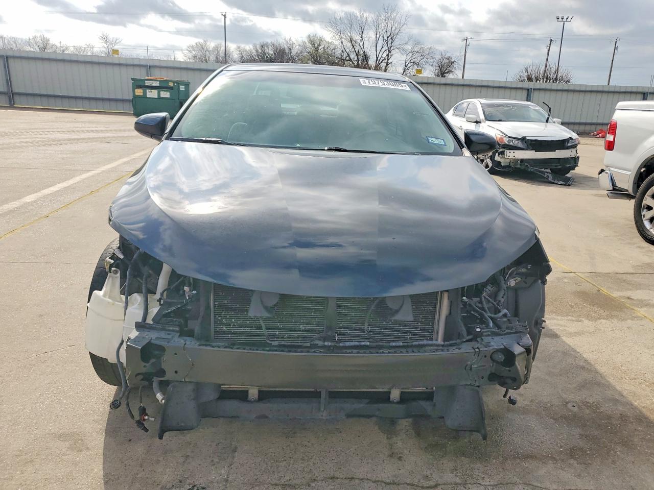 2015 TOYOTA CAMRY XSE photo 13