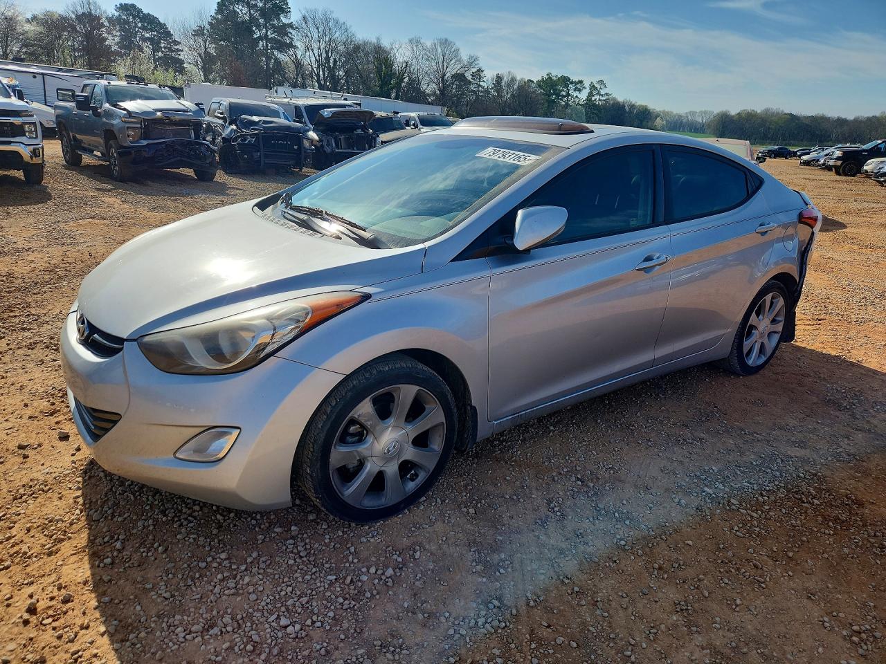 2013 HYUNDAI ELANTRA