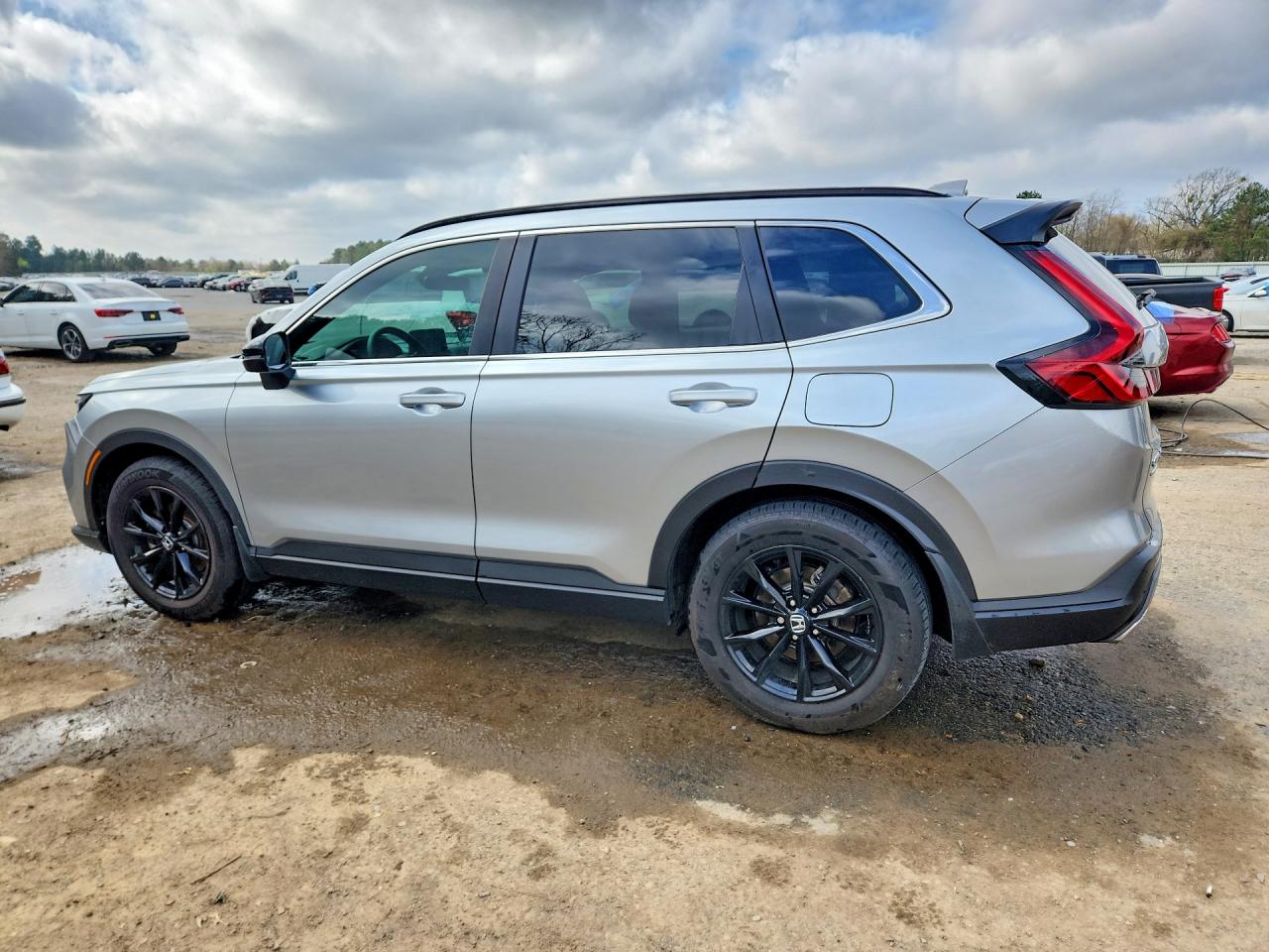 2025 HONDA CR-V SPORT photo 4