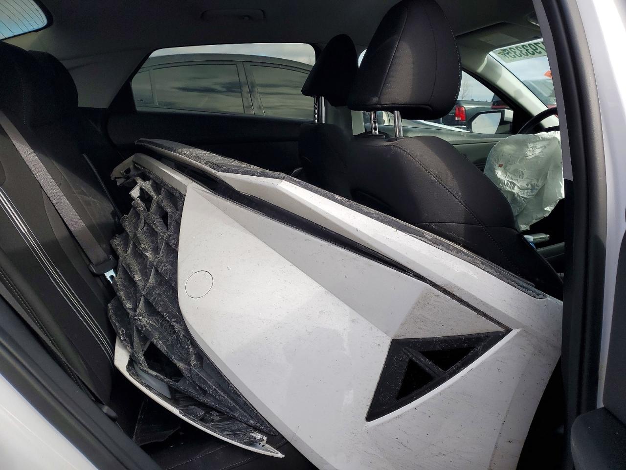 2022 HYUNDAI ELANTRA SEL photo 19