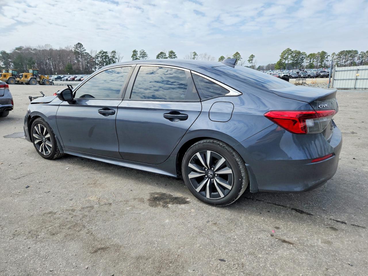 2023 HONDA CIVIC EX photo 3