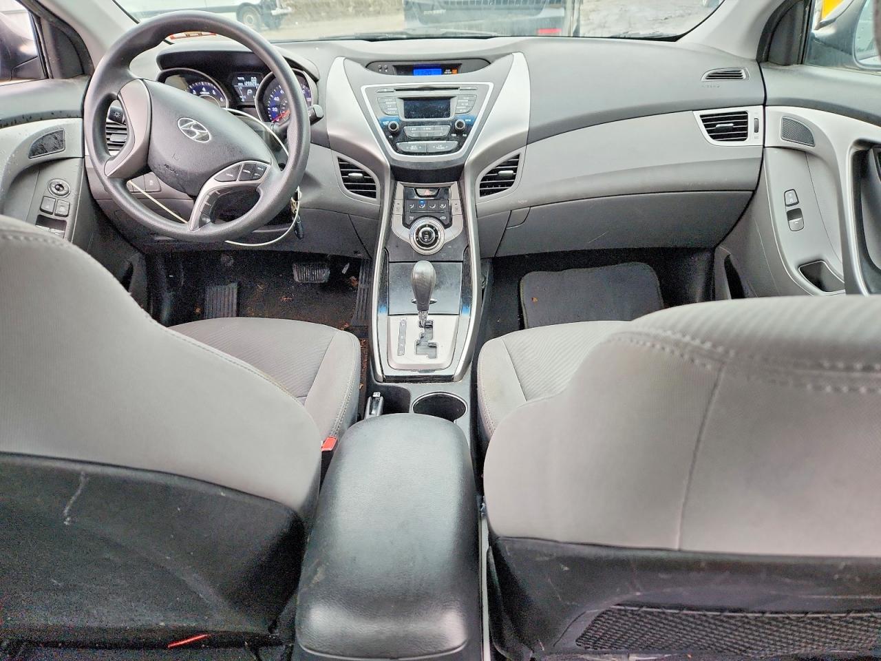 2013 HYUNDAI ELANTRA GLS photo 15