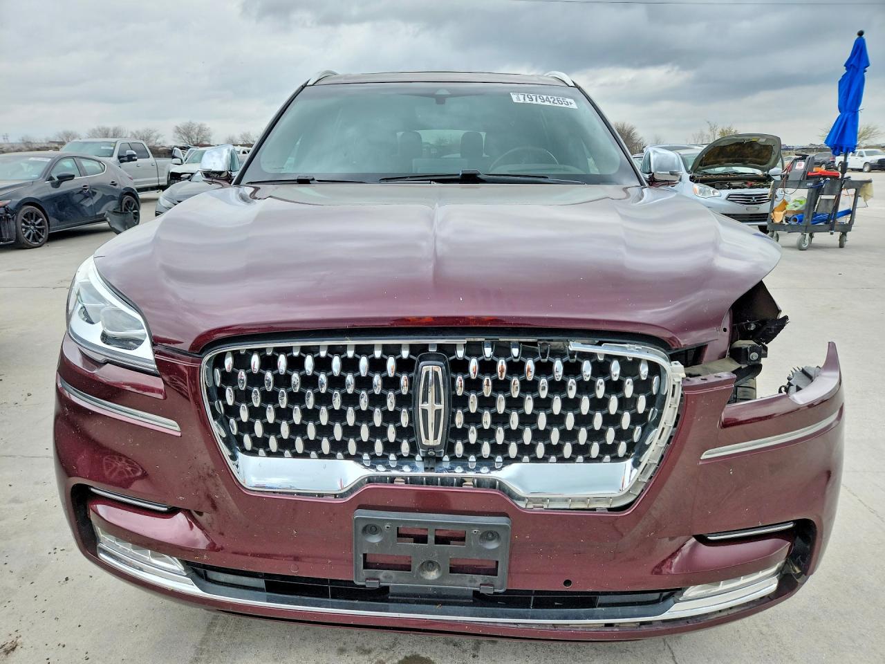 2020 LINCOLN AVIATOR BLACK LABEL photo 9