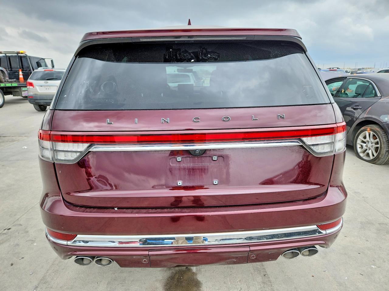 2020 LINCOLN AVIATOR BLACK LABEL photo 11