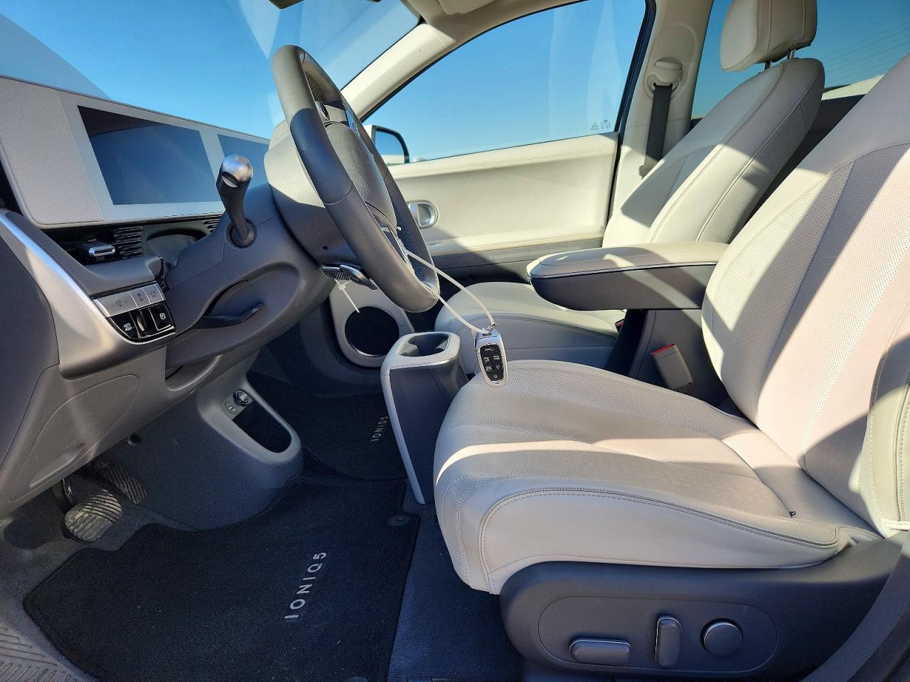 2023 HYUNDAI IONIQ 5 SEL photo 19