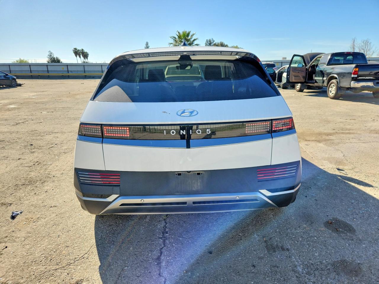 2023 HYUNDAI IONIQ 5 SEL photo 16