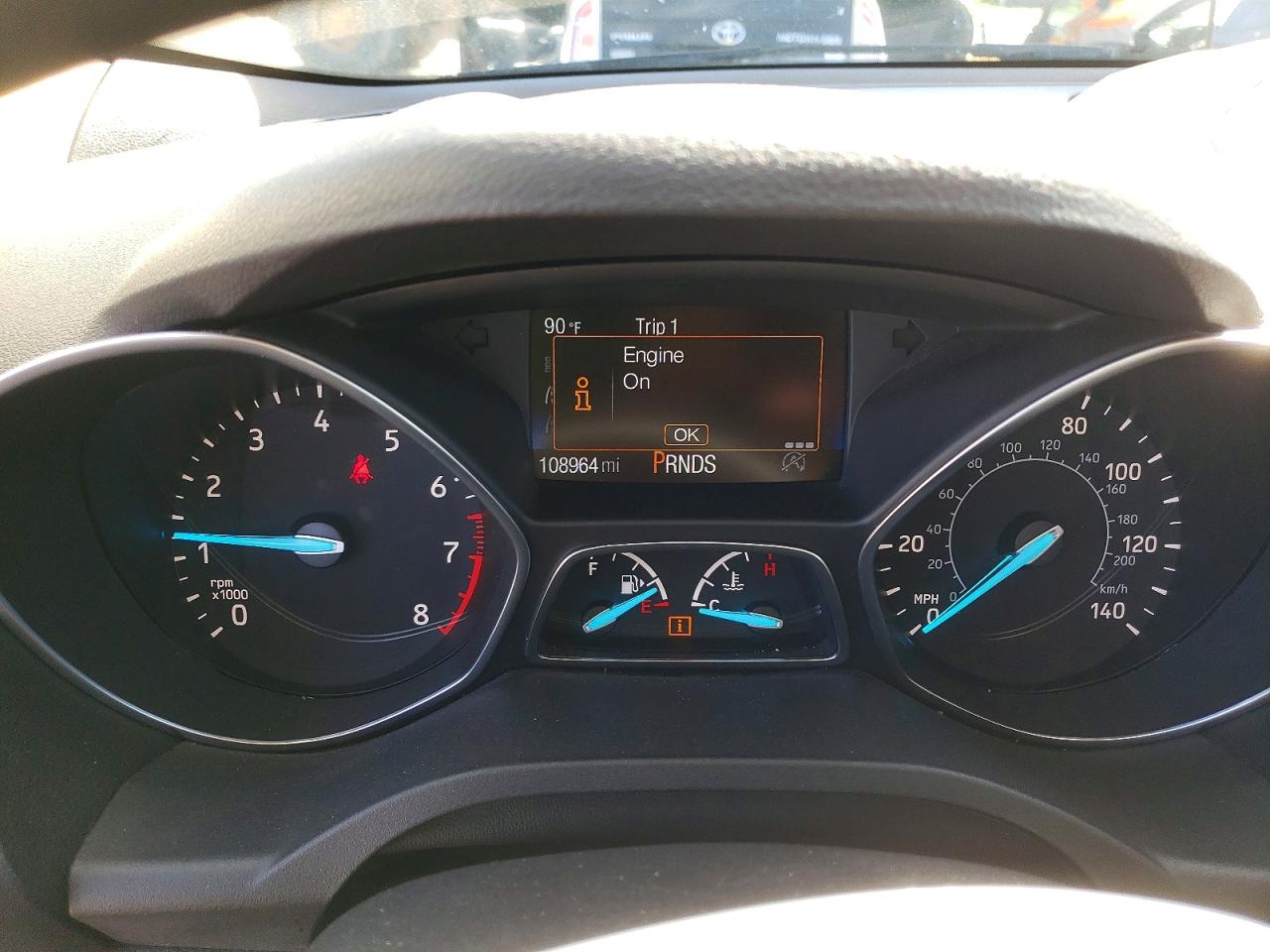 2017 FORD ESCAPE SE photo 9