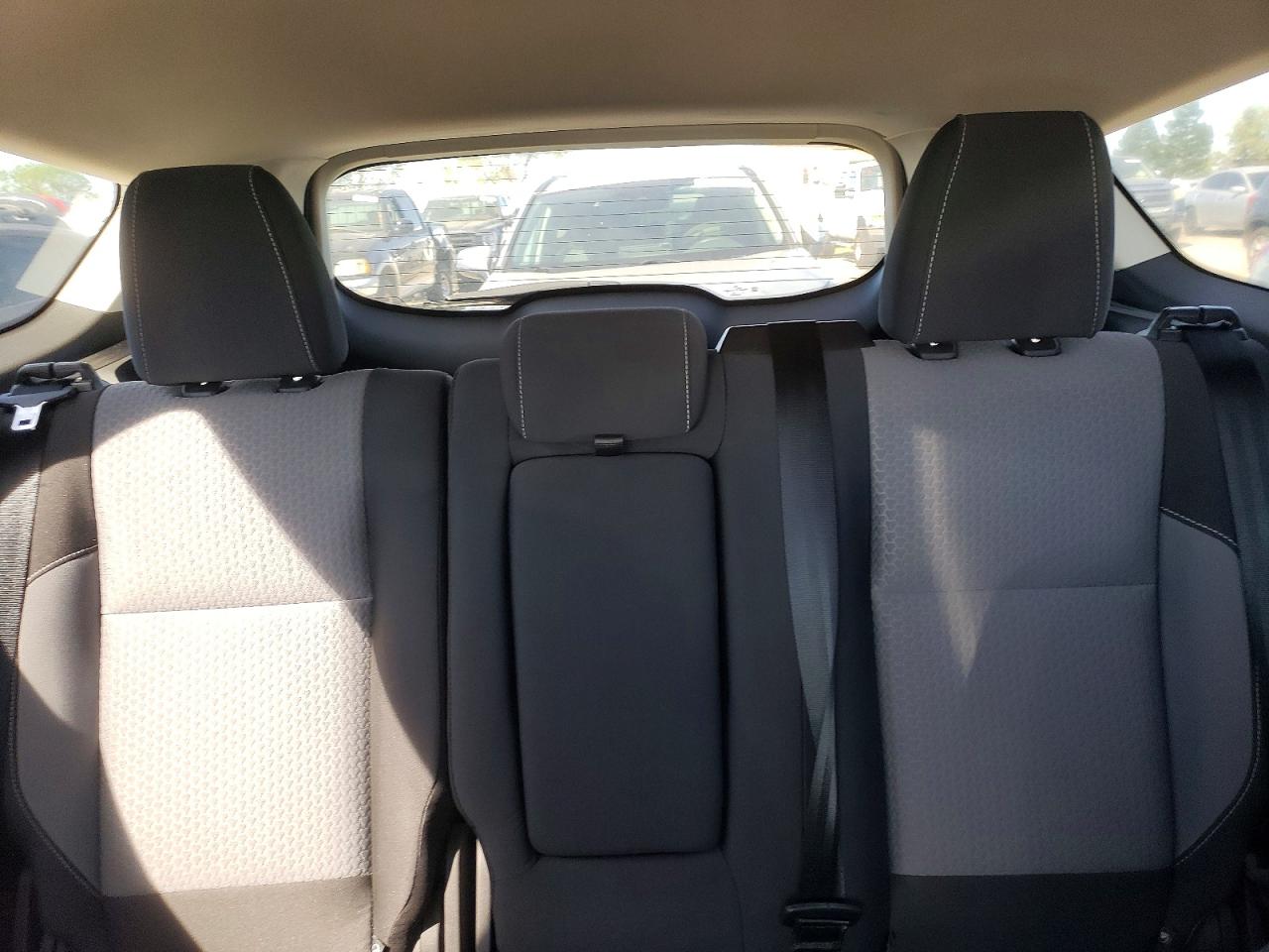 2017 FORD ESCAPE SE photo 10
