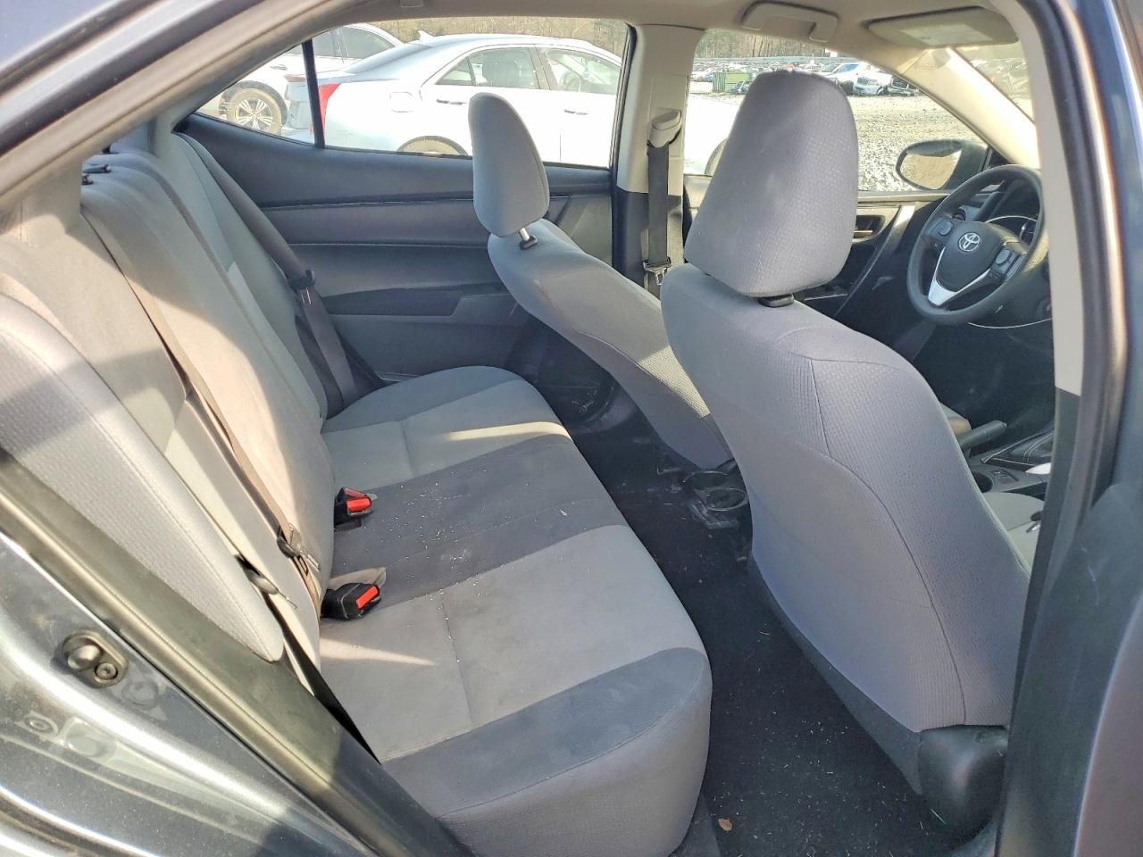 2017 TOYOTA COROLLA L photo 10