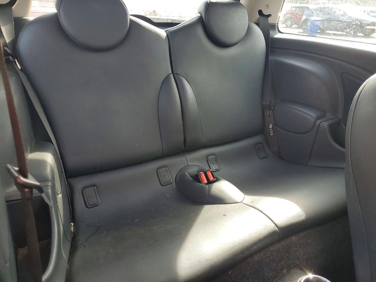 2006 MINI COOPER S photo 10