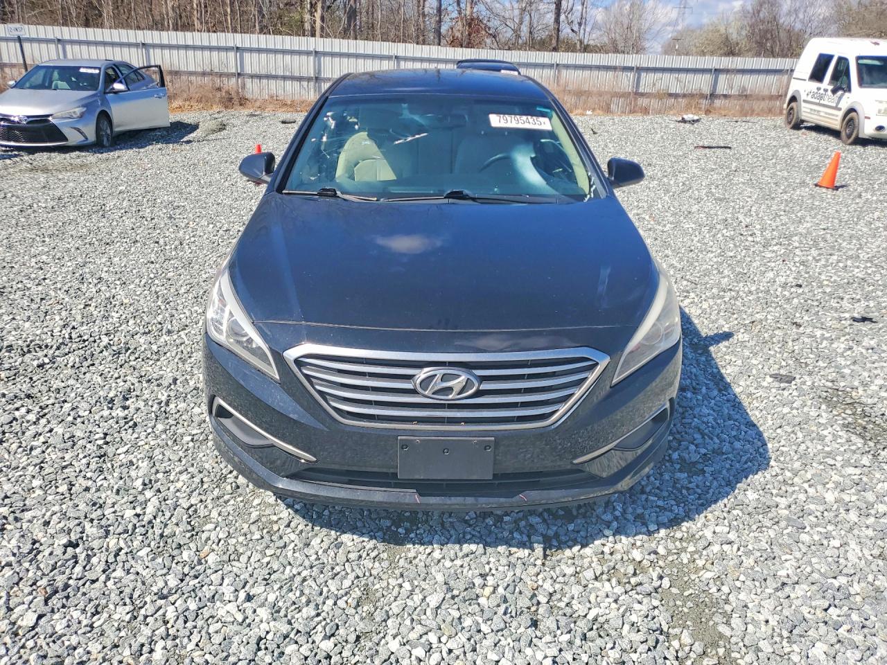 2016 HYUNDAI SONATA SE photo 5