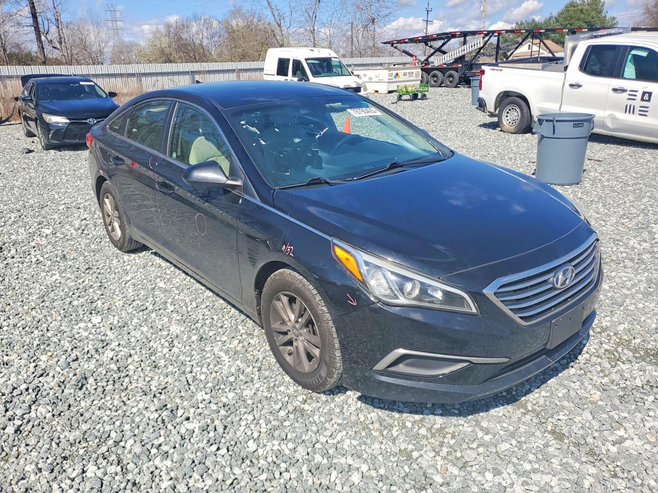 2016 HYUNDAI SONATA SE photo 4