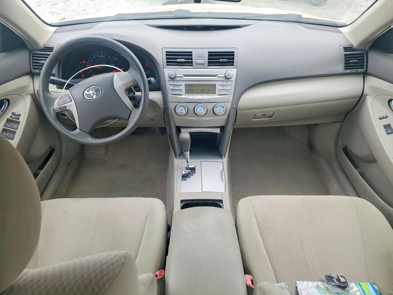 2011 TOYOTA CAMRY BASE photo 15