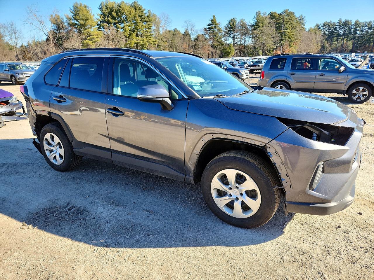 2021 TOYOTA RAV4 LE photo 7