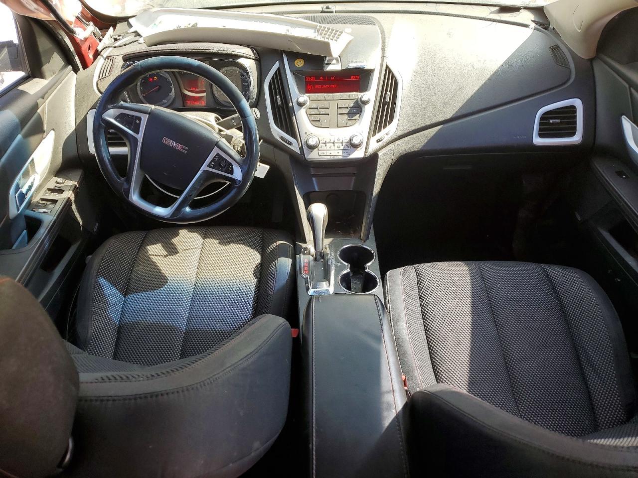 2011 GMC TERRAIN SLE photo 15