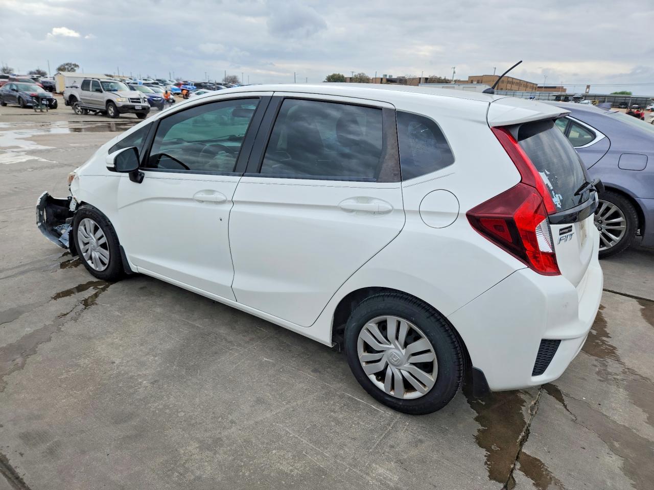 2016 HONDA FIT LX photo 2