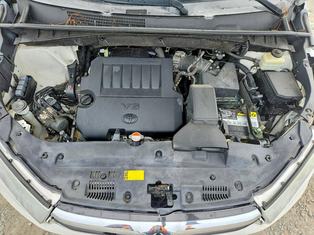 2016 TOYOTA HIGHLANDER XLE photo 23